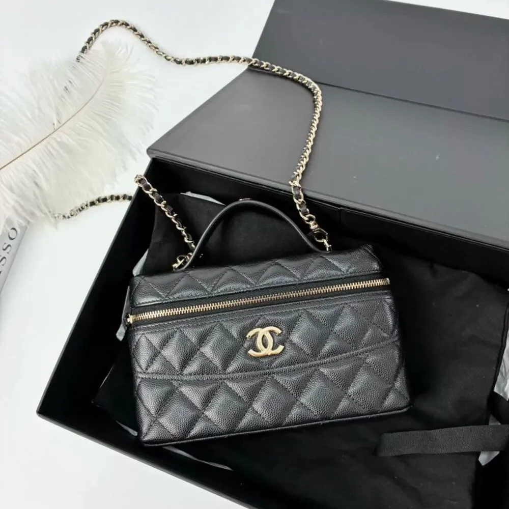 Chanel Women Pre-Loved Bag Very Good Condition